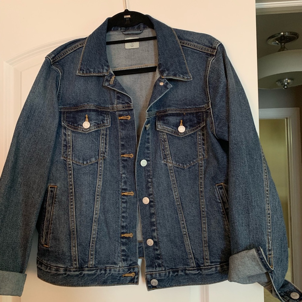 NWOT Gap jean jacket